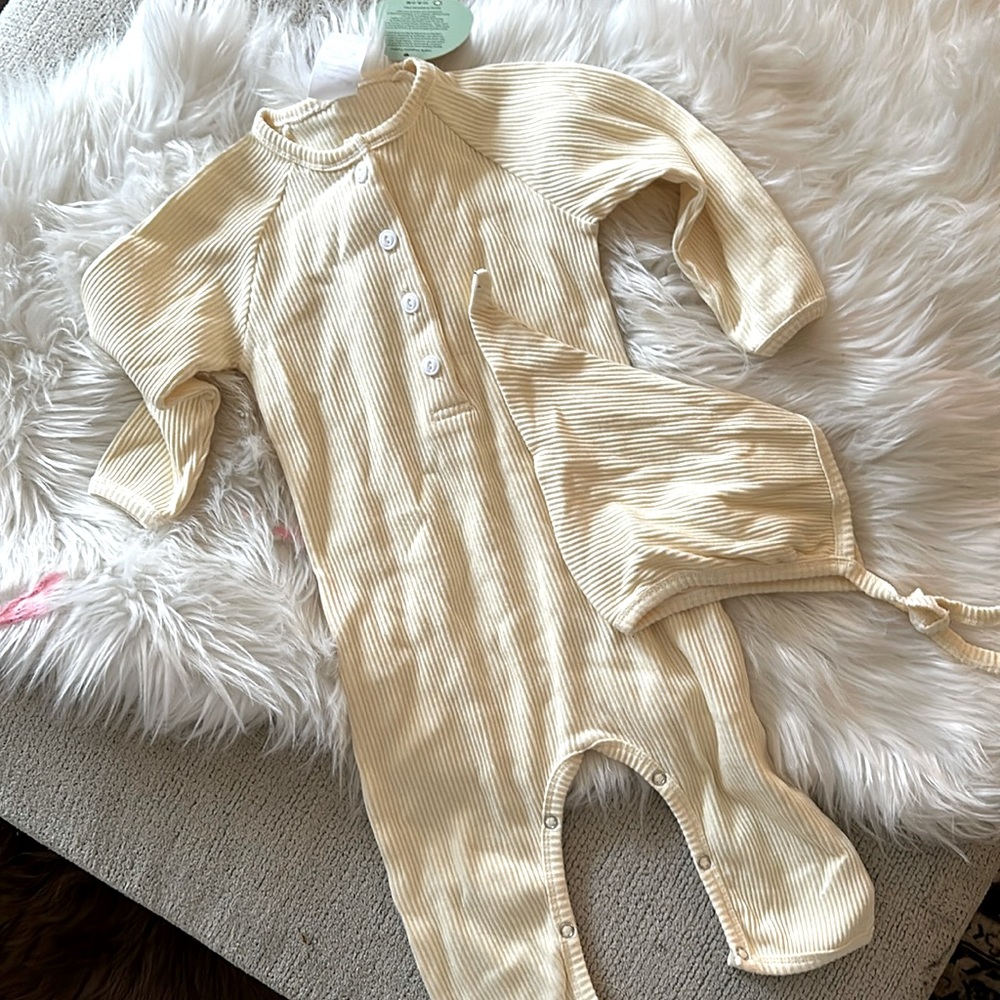 Hat and onesie set